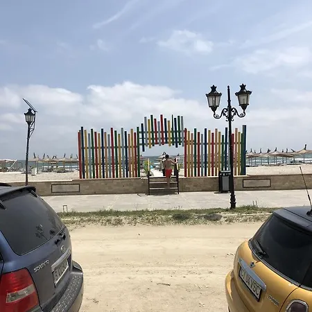 Apartament Mayo Mamaia Nord アパート *