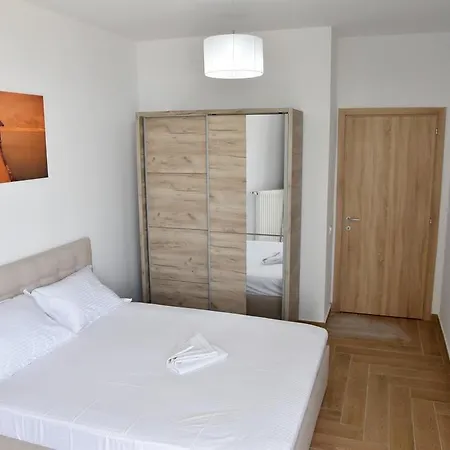 Apartament Mayo Mamaia Nord דירה *